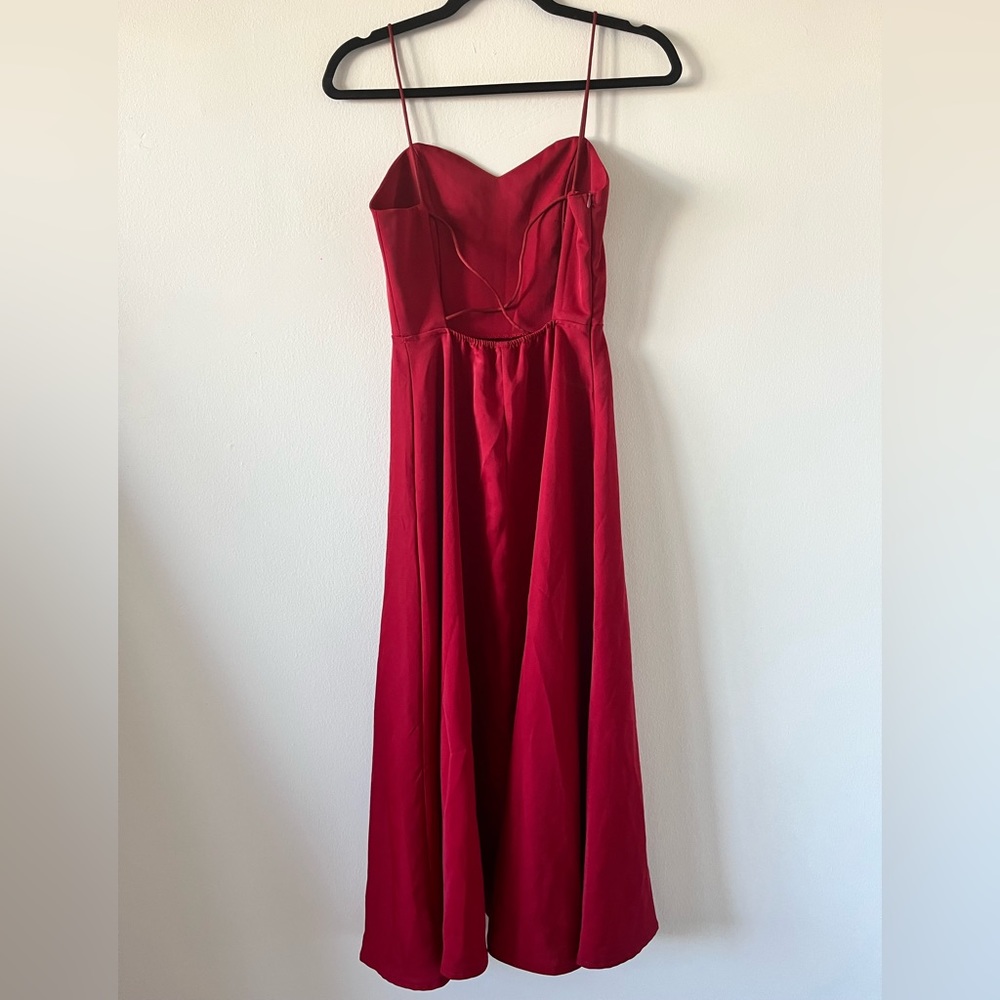 Dress - Picture 2 of 3